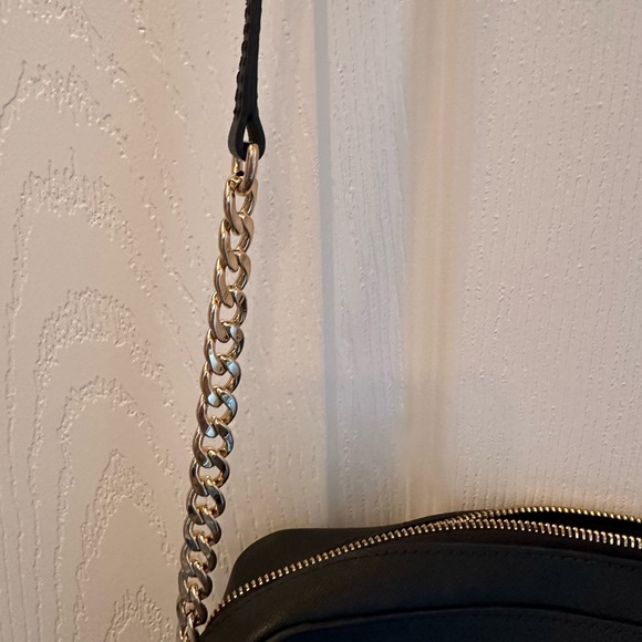 Michael Kors Crossbody - Picture 5 of 7